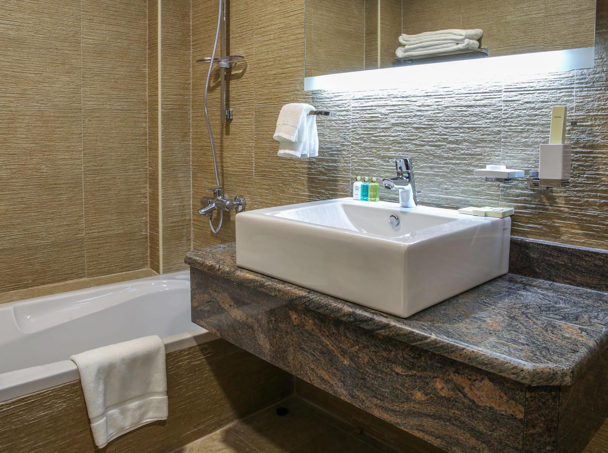 Adams Hotel Kuveyt Dış mekan fotoğraf